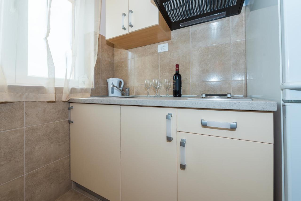 Guesthouse Miranda Np Krka Lozovac Luaran gambar