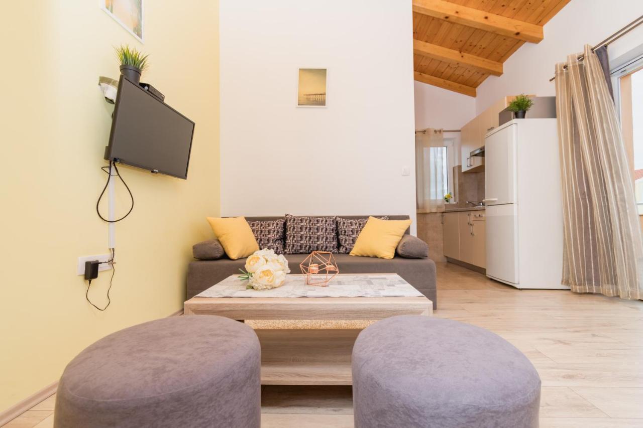 Guesthouse Miranda Np Krka Lozovac Luaran gambar