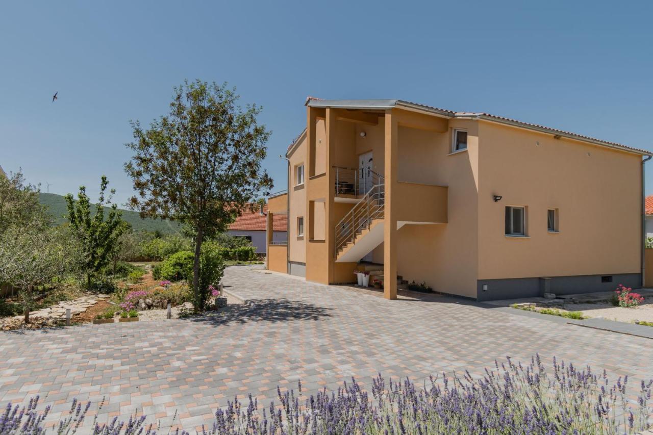 Guesthouse Miranda Np Krka Lozovac Luaran gambar