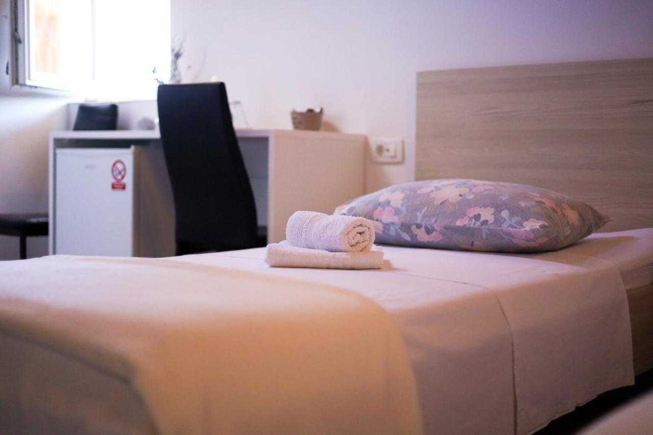 Guesthouse Miranda Np Krka Lozovac Luaran gambar