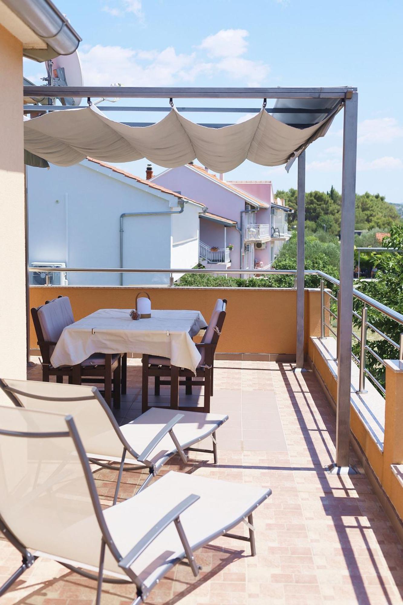 Guesthouse Miranda Np Krka Lozovac Luaran gambar